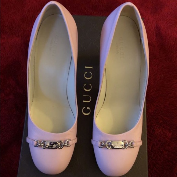 Gucci Shoes - Gucci pink shoes